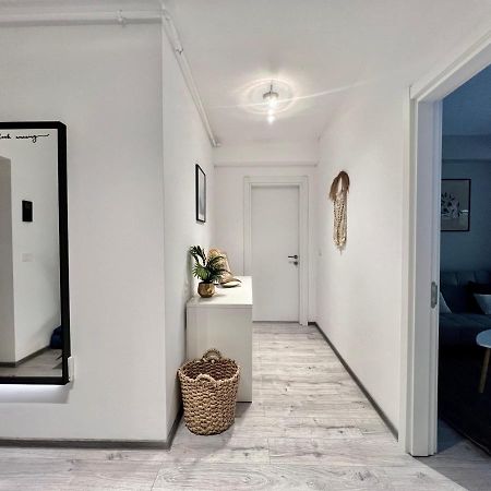 Boholand Apartment Брашов Екстериор снимка