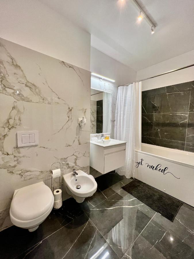 Boholand Apartment Брашов Екстериор снимка